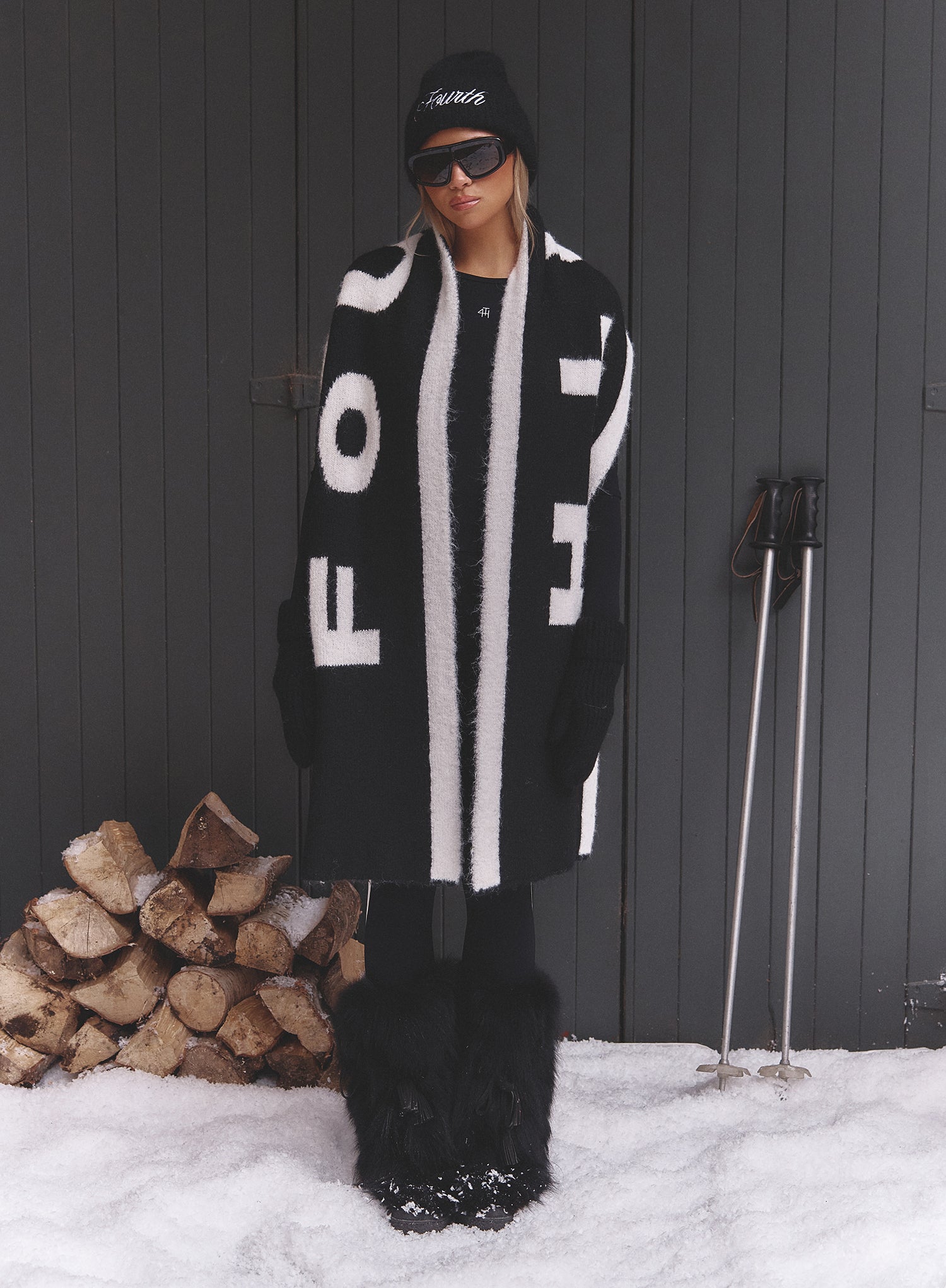 Black Fourth Branded Knitted Scarf